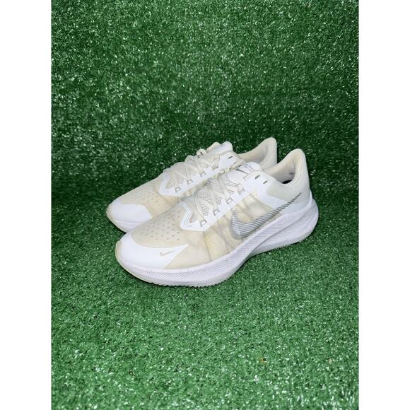 Nike Zoom Winflo 8 Women’s Size 9 White Athletic Sneakers Comfort Running Shoes - Picture 3 of 9